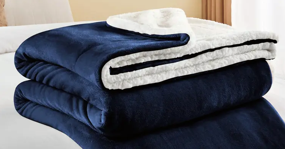 What Is Sherpa Fleece Blanket? A Comprehensive Guide