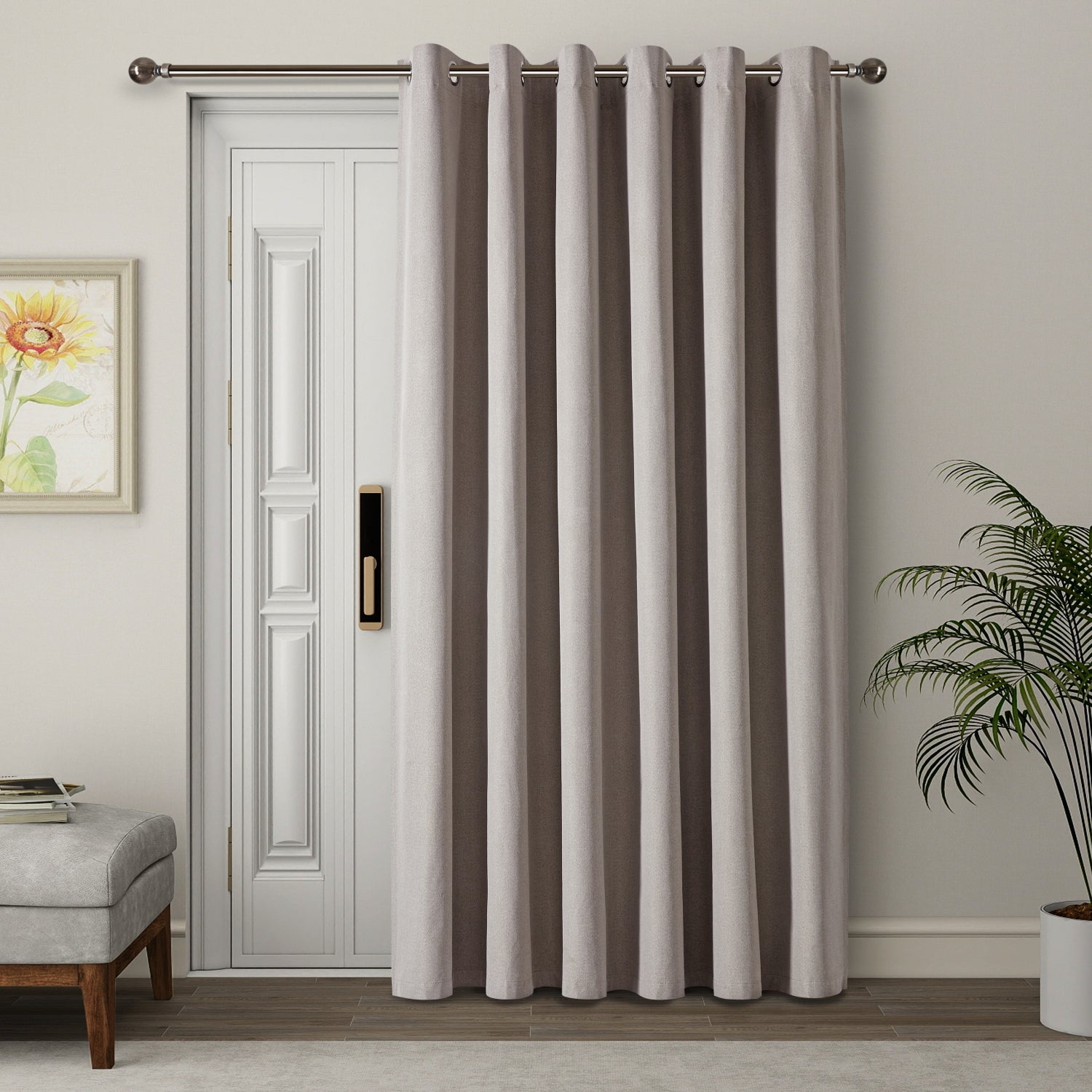 135 GSM Eyelet Ready Made Blackout Curtains For Living Room