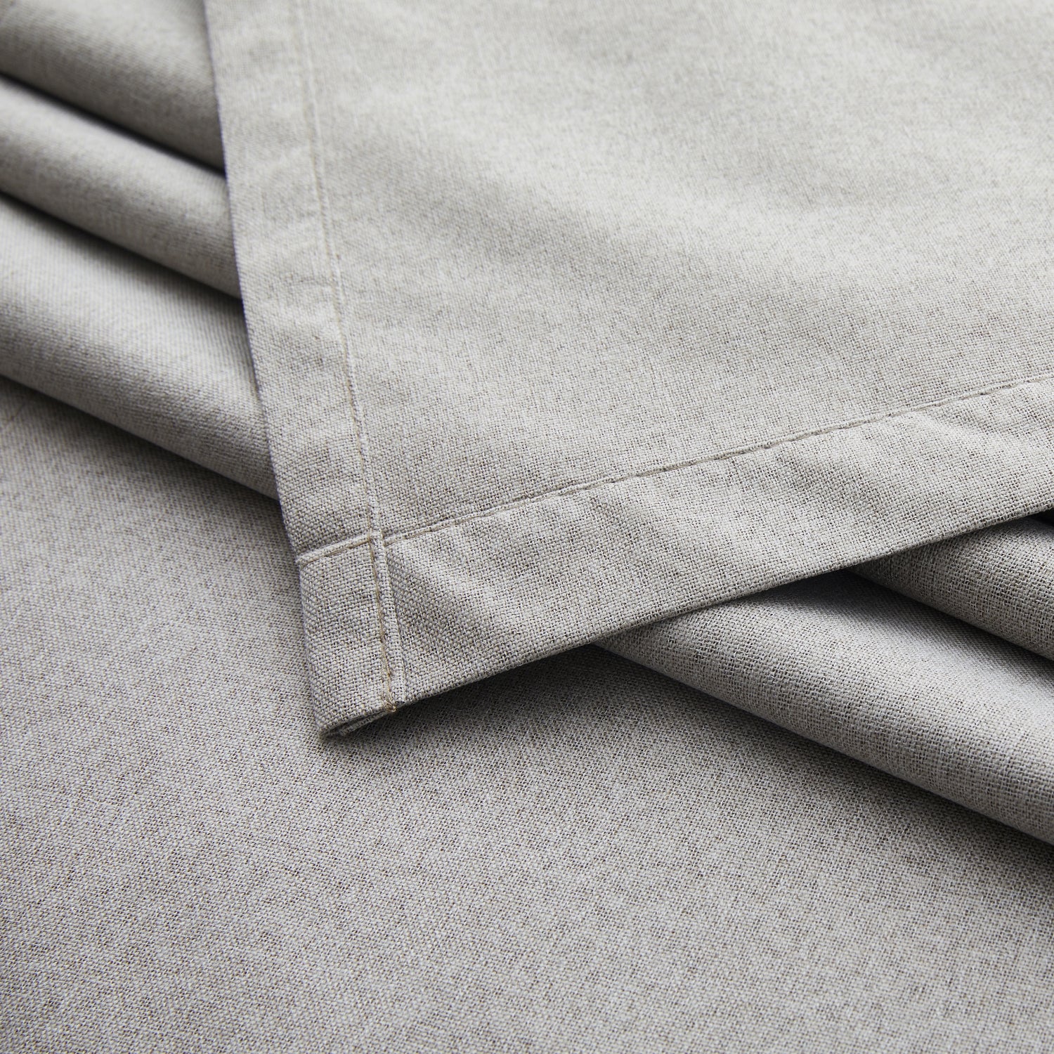 135 GSM Eyelet Ready Made Blackout Curtains For Living Room