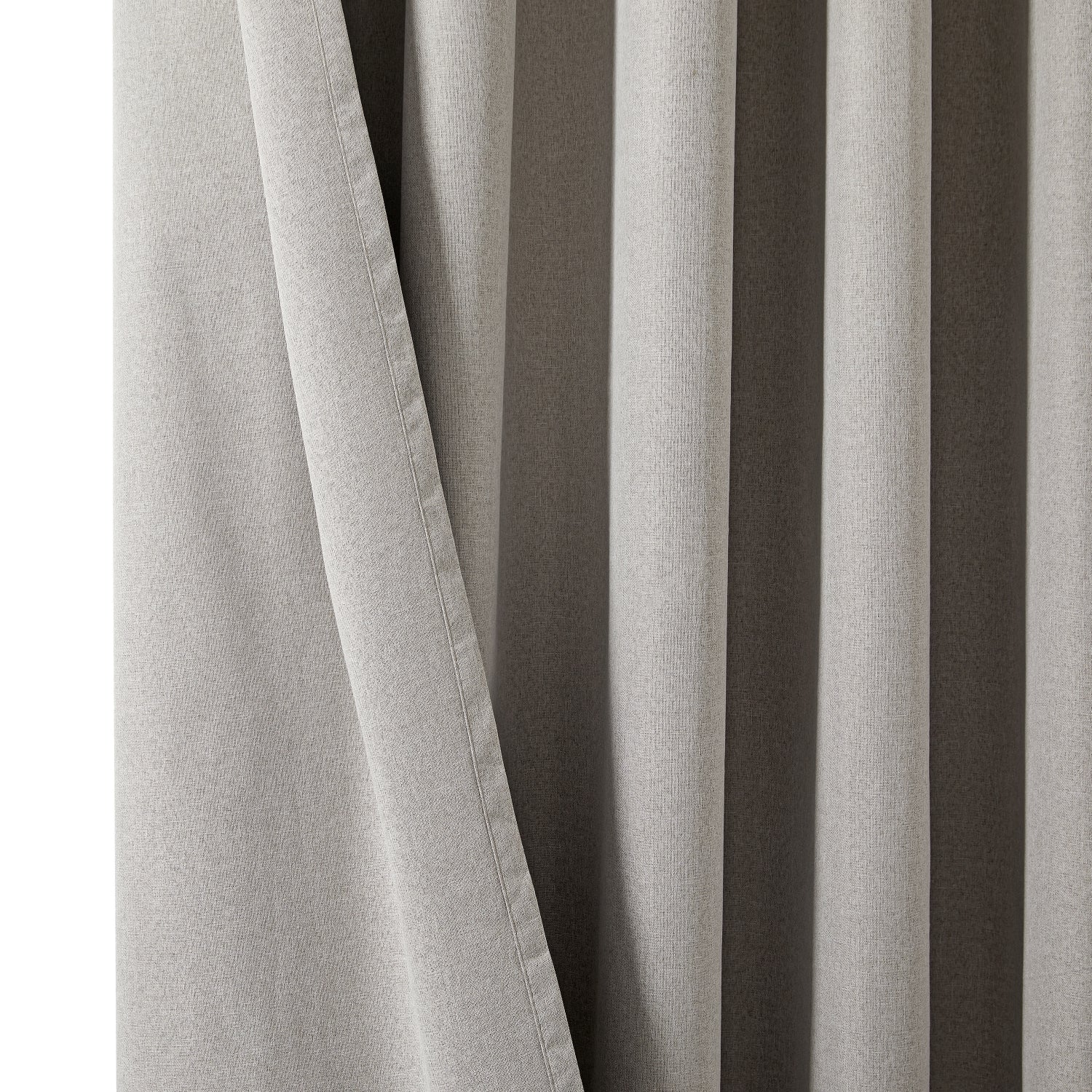 135 GSM Eyelet Ready Made Blackout Curtains For Living Room