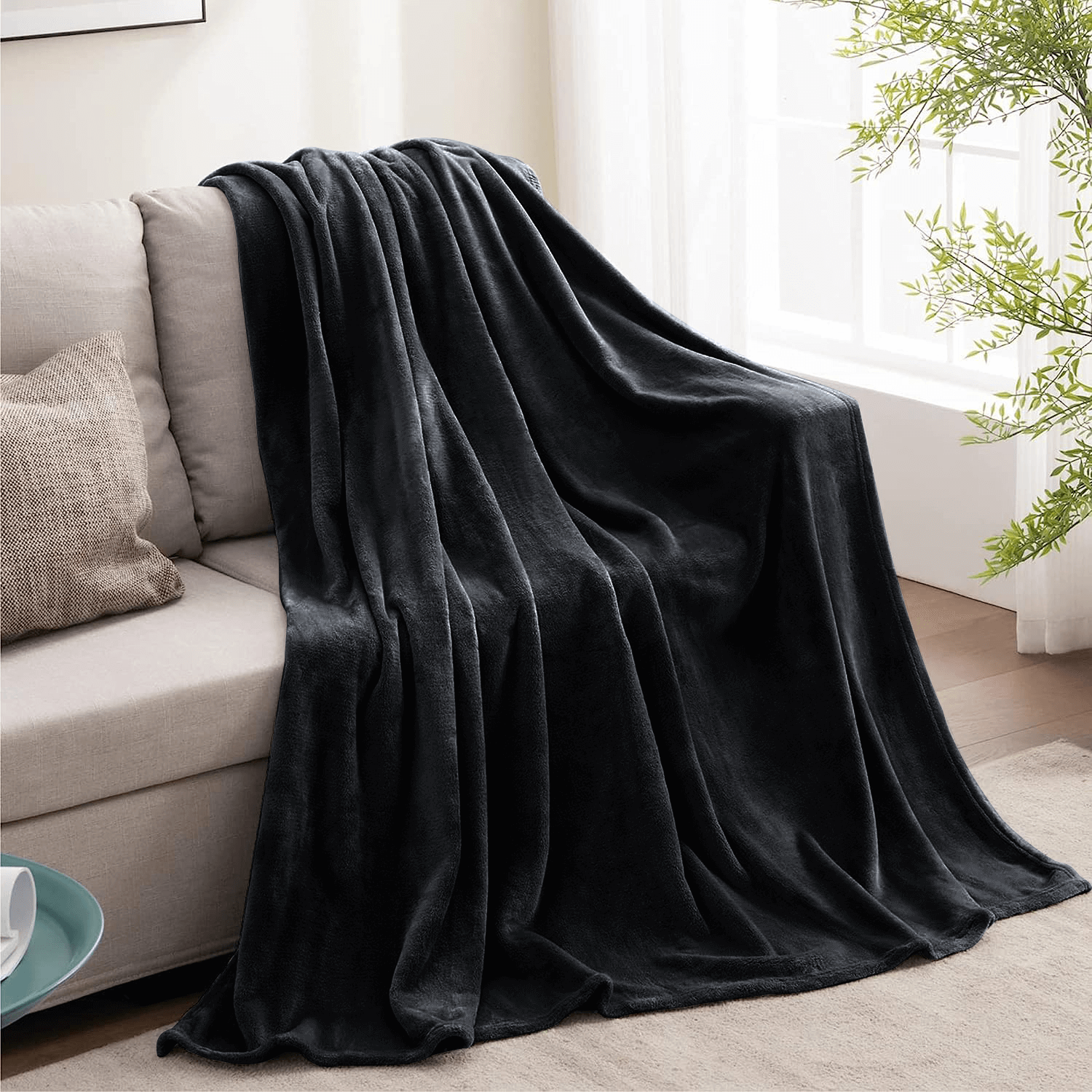 Black Fleece Blanket