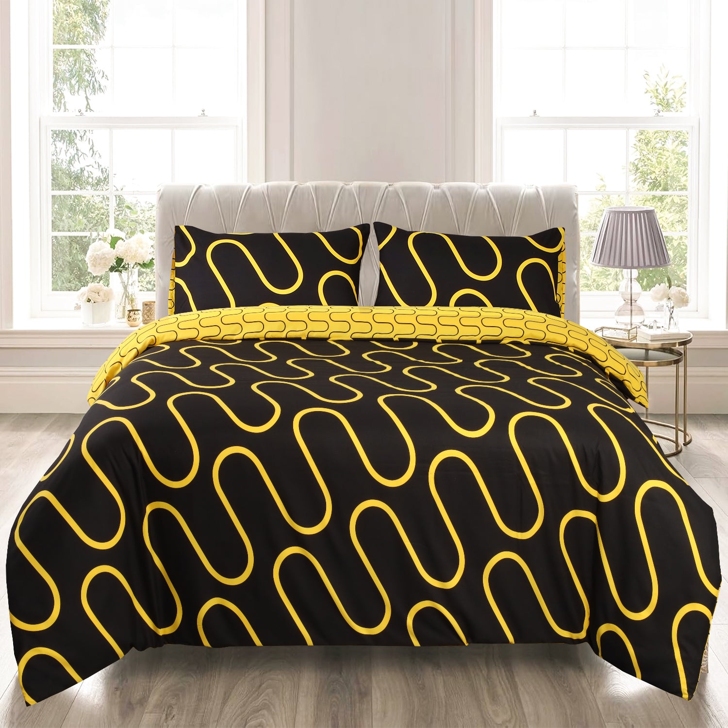 Waves Printed Duvet Cover Black & Ochre
