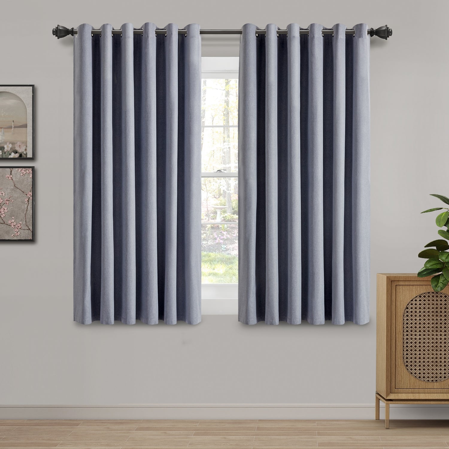 135 GSM Eyelet Ready Made Blackout Curtains For Living Room