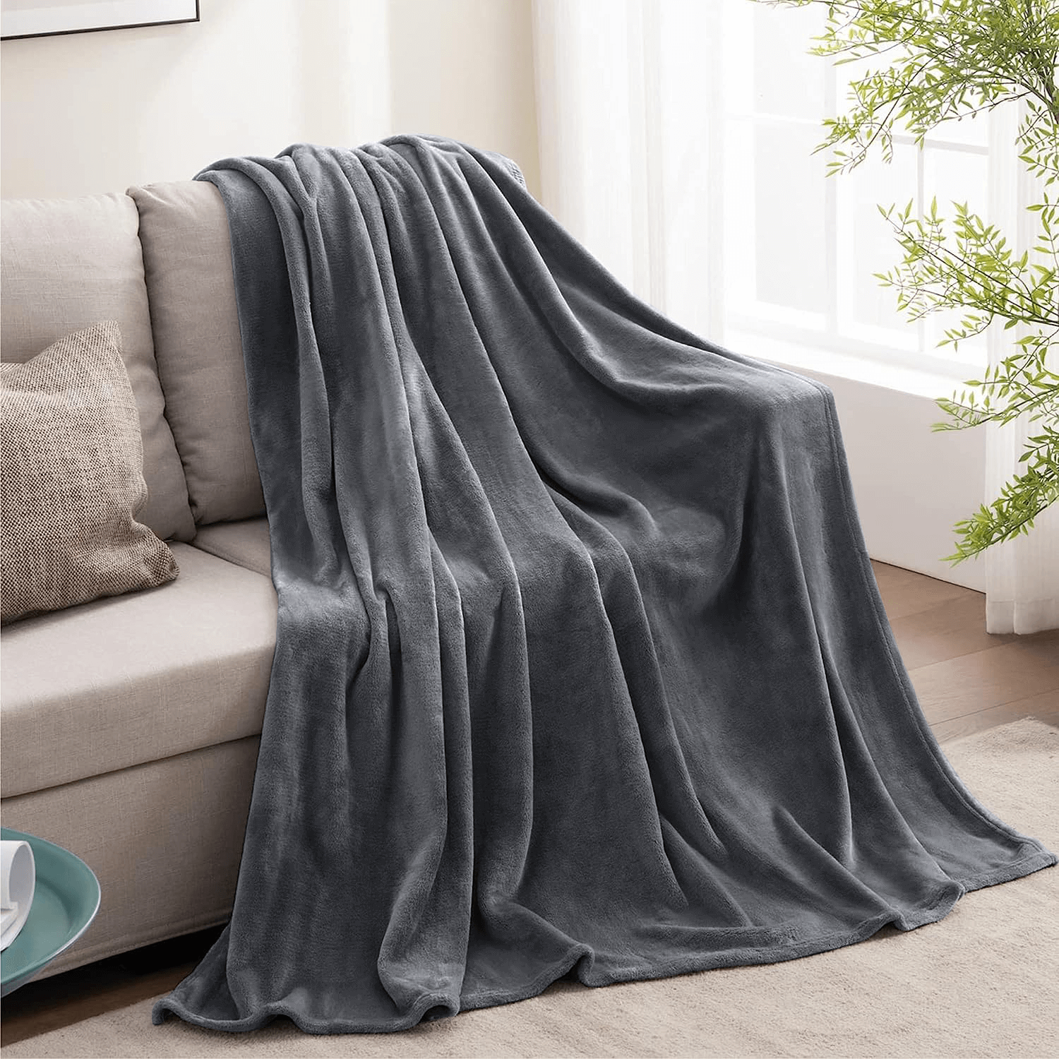 Grey Fleece Throw Blanket