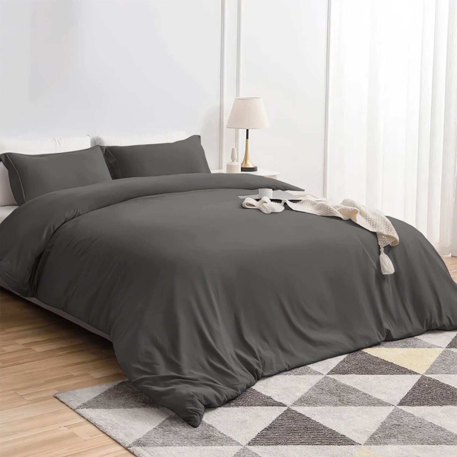 Plain Duvet Cover with Pillowcase Set