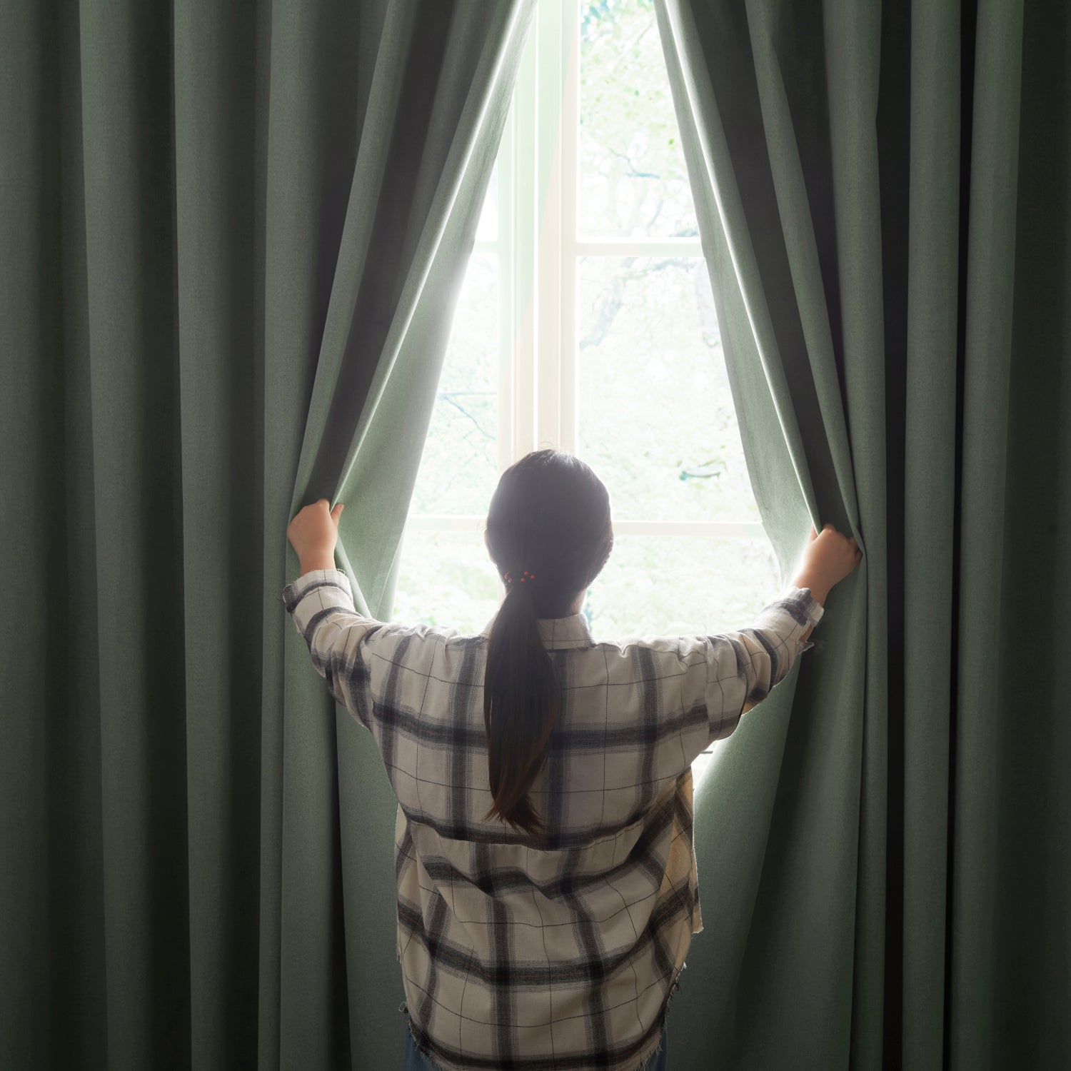 135 GSM Eyelet Ready Made Blackout Curtains For Living Room