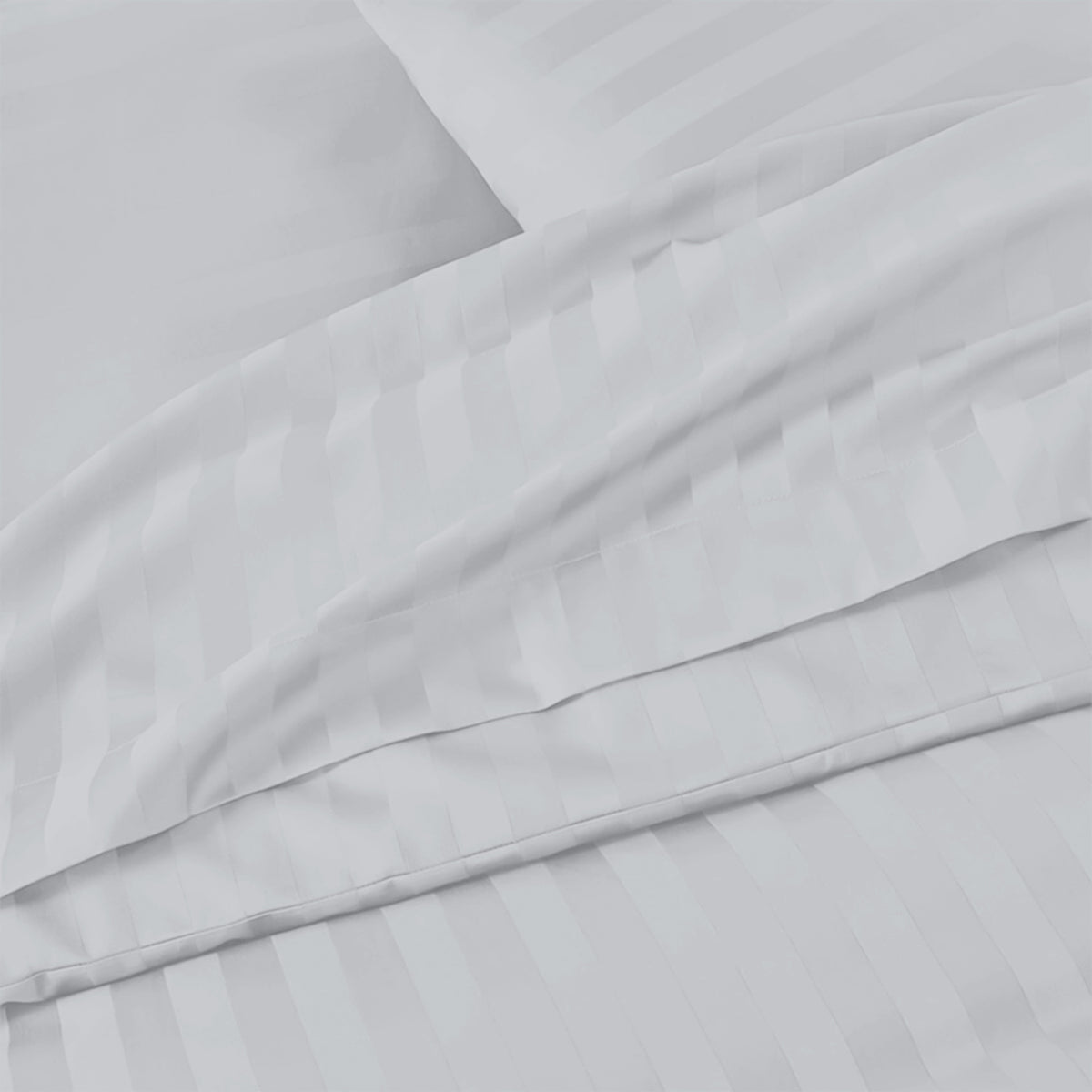 4 Piece Stripe Bedding Set - Duvet Cover, Pillowcases & Fitted Sheet