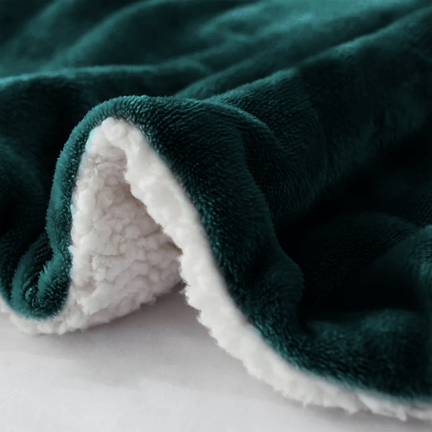 Emerald Green Sherpa Throw Blanket