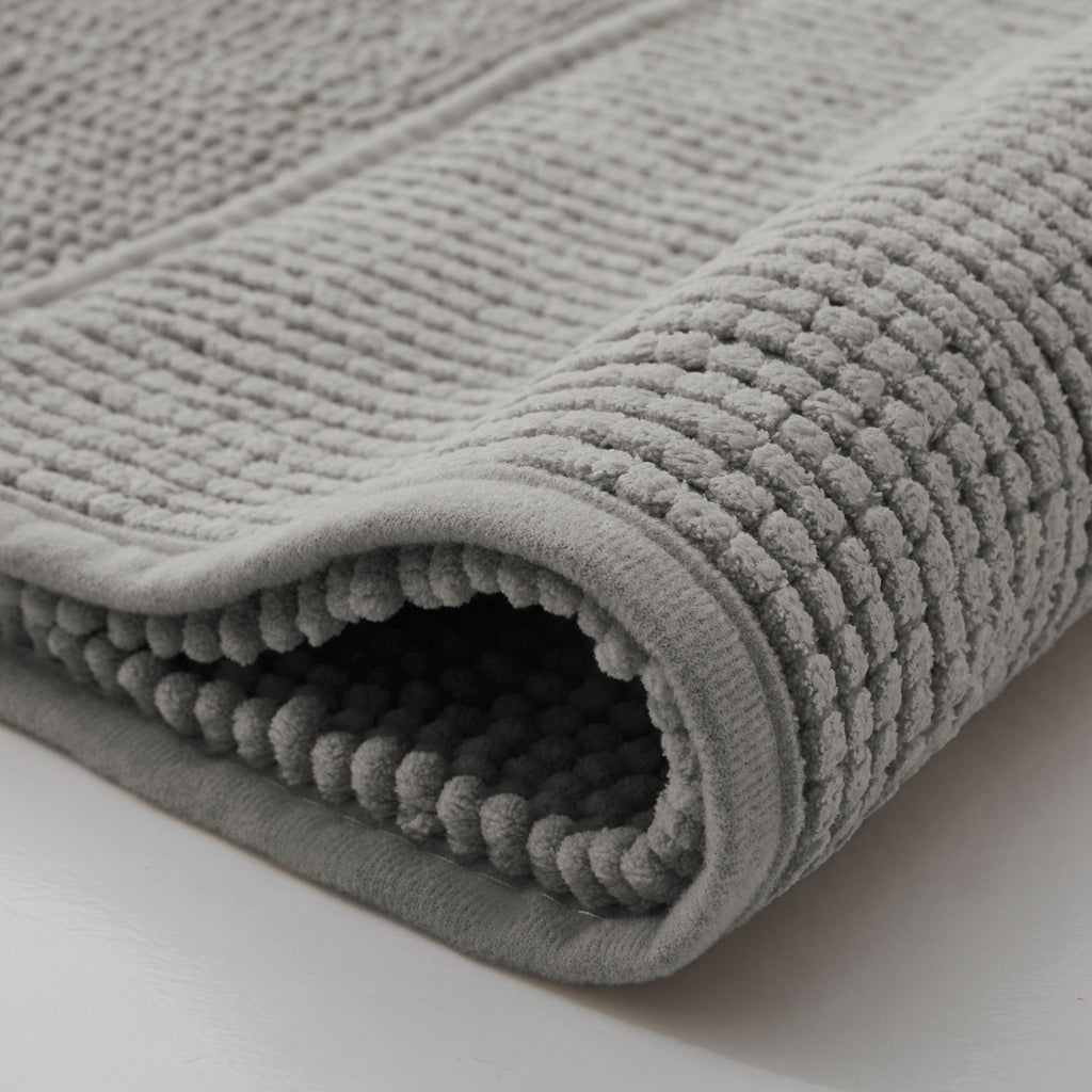 Chenille Bath Mat Silver