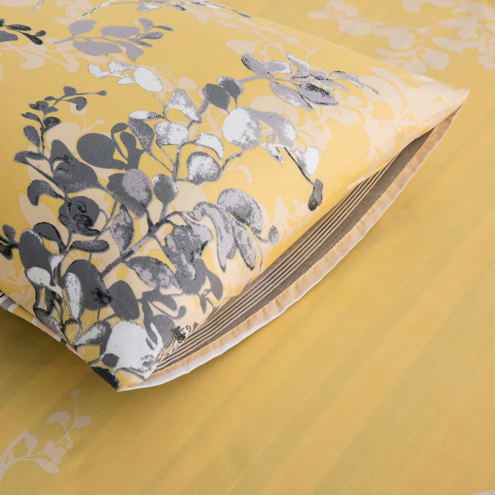 Ochre Blossom Printed Duvet Cover Set
