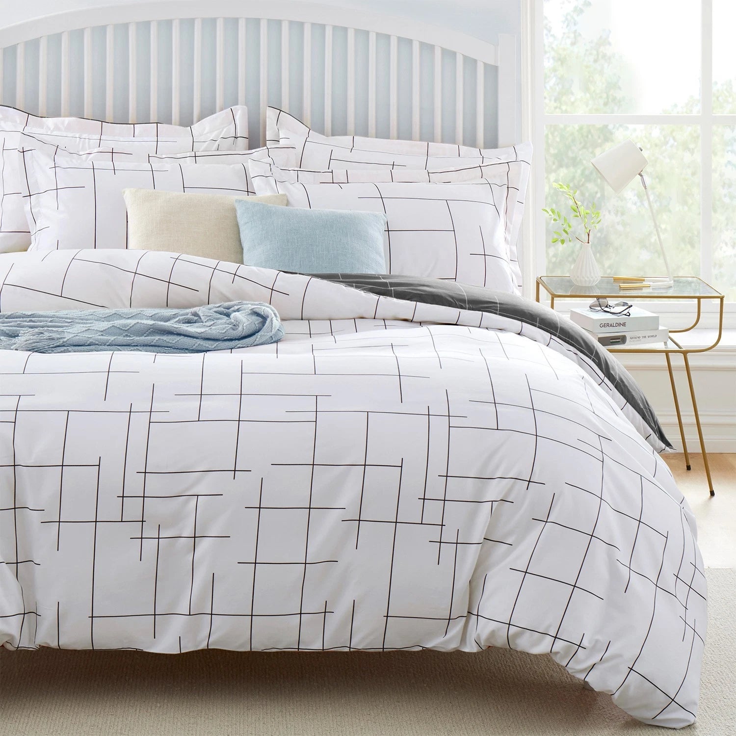 Tile Pattern Printed White Duvet Cover Set